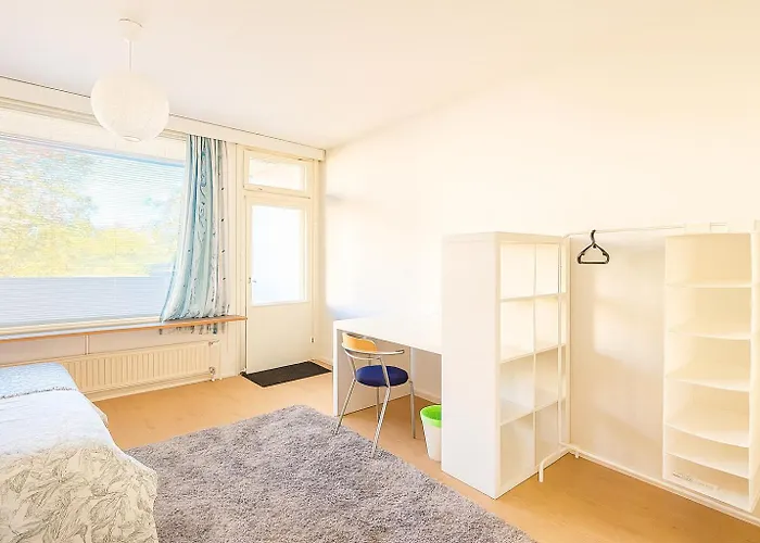 Bright Cozy Private 3min To Metro ホームステイ *